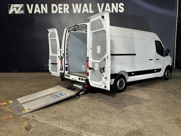 Renault Master 2.3 dCi 131pk L4H2 ** Laadklep ** Euro6 Airco, Stof, Gebruikt, Renault, Wit