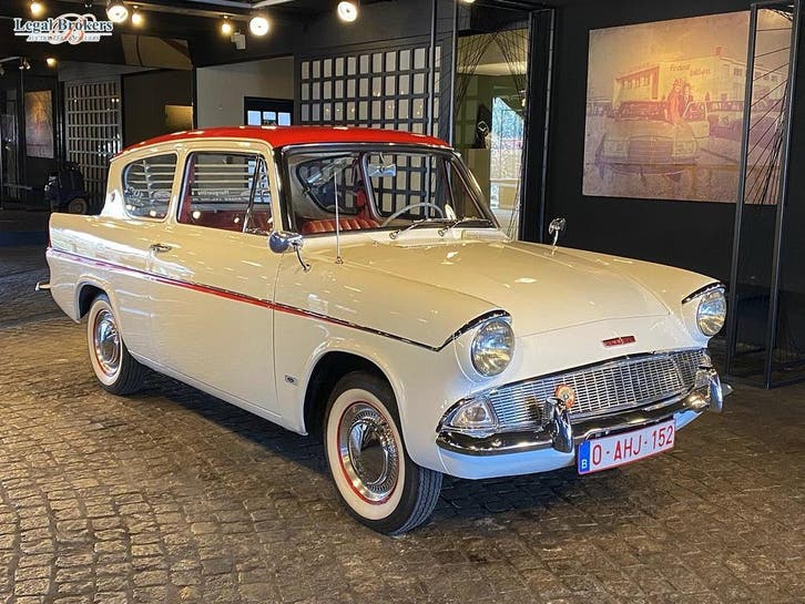 Ford Anglia Sportsman Deluxe, Auto's, Oldtimers, Ophalen of Verzenden
