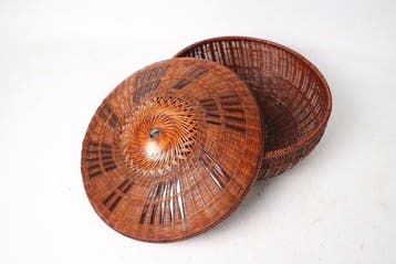 Maeda Chikubosai II - Mand - Bamboe - Pinwheel Weave Lid