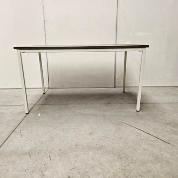 Zeer nette kantoortafel - 140x80 cm (alleen per set), Ophalen of Verzenden, Nieuw