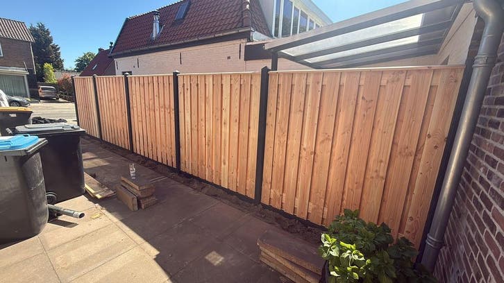 Schutting Beton-Hout Plaatsen en materiaal, Tuin en Terras, Schuttingen, Nieuw, Ophalen