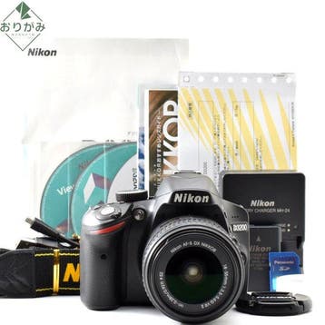 Nikon D3200 + AF-S 3.5-5.6/18-55mm G VR II Digitale reflex, Nieuw