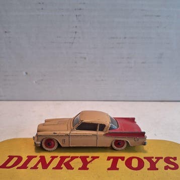 Dinky Toys 1:43 - Modelauto - Dinky Toys - Studebaker, Nieuw