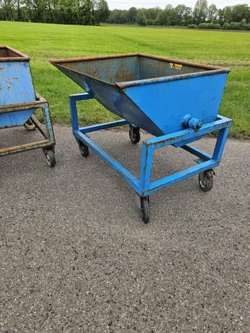 Kiepbak kantelbak spanenbak heftruck 250 liter, Voorzetapparatuur