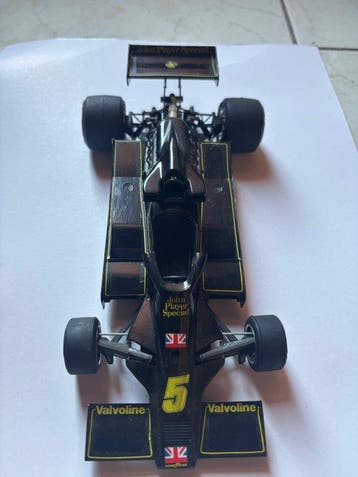 Tamiya 1:20 - Modelauto - Tamiya 1:20 Lotus 79 JPS - Built, Nieuw