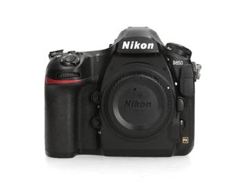 Nikon D850 - <385.000 kliks - 1 jaar garantie, Ophalen of Verzenden, Zo goed als nieuw, Nikon
