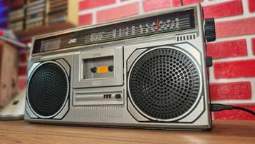 JVC - RC-545L 4-Band (FM/MW/LW/SW) Stereo Radio, Nieuw