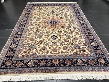 Isphahan Korkwol op zijde - Vloerkleed - 300 cm - 200 cm, Nieuw
