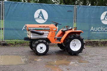 Veiling: Minitractor Kubota B1402DT Diesel 14pk, Zakelijke goederen, Agrarisch | Tractoren, Gebruikt, Tot 2500, Tot 80 Pk, Ophalen