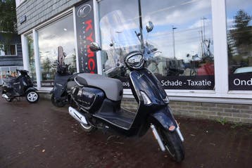 Kymco New Like BLAUW, Ophalen, Overige modellen, Maximaal 45 km/u, Zo goed als nieuw