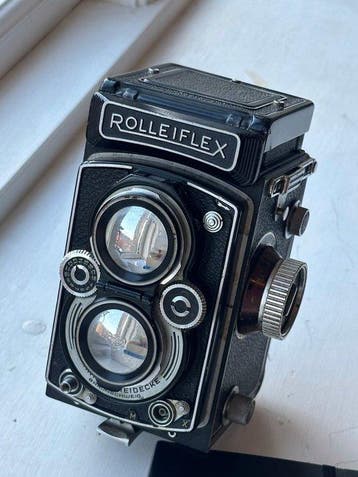 Rollei Rolleiflex 3.5 B (MX-EVS) with Carl Zeiss Tessar, Nieuw