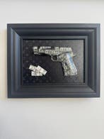 Matis Nathalie FalenArt - Money Gun, Antiek en Kunst
