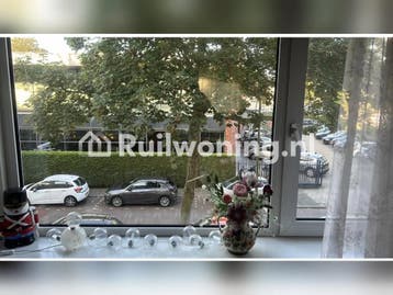 Flat in Escamp voor woningrui in Leidschendam-Voorburg, Den Haag