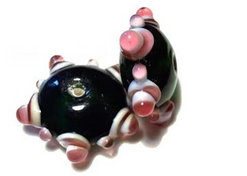 2 x Weddingcake glaskraal 18 x 10 mm – emerald met roze, Ophalen of Verzenden, Nieuw, Kraal
