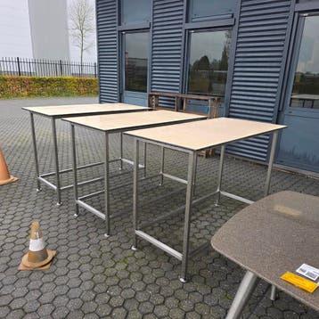 Zeer nette hoge RVS werktafel met trespa blad 140x70 cm hoog, Ophalen of Verzenden, Nieuw