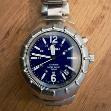Seiko - Kinetic - Blue 24 hour dial, Spider Case - Zonder