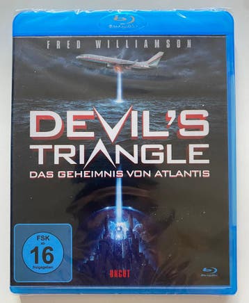 DEVILS TRIANGLE (IN SEAL) (IMPORT WITHOUT DUTCH SUBS), Verzenden, Gebruikt