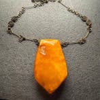 Antieke ketting met natuurlijke Baltisch amber-bedel, 7 cm,