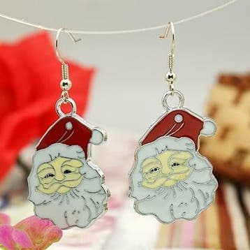 1 paar Oorbellen kerstman 52 mm – bedel 34 x 23,5 mm – z, Ophalen of Verzenden, Nieuw, Kraal