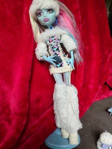 Mattel - Pop Abbey Bominable - 2010-2020