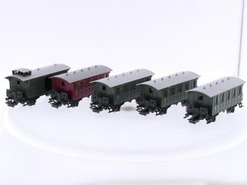 Schaal H0 Märklin 4038 en 4039 Personen rijtuigen set van.., Gebruikt, Overige typen, Ophalen of Verzenden, Analoog