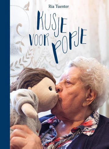 Kusje voor popje - Ria Tuenter 9789492723178, Verzenden, Zo goed als nieuw, Ria Tuenter