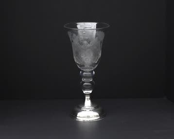 Gelegenheidsglas van Barend Homoet en Anna Horneman