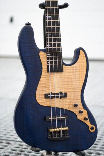 RG - - Elektrische basgitaar - 2025, Nieuw