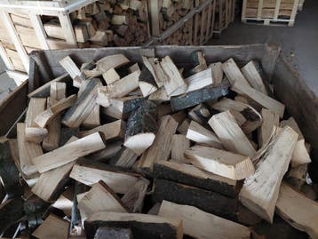 Haagbeuk haardhout, grote blokken, 6 m³ of meer, Beukenhout, Blokken