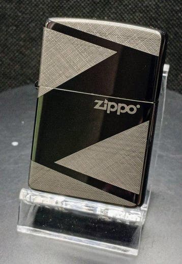 Zippo - Zippo Graphic Ice High Gloss - Zonder minimumprijs -, Nieuw