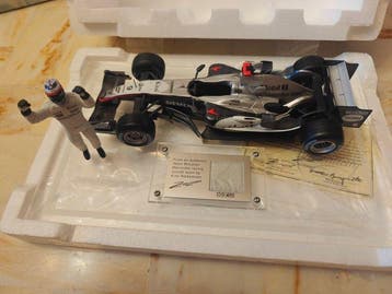 Hot Wheels 1:18 - Modelauto - McLaren-Mercedes MP4-20 (2005), Nieuw