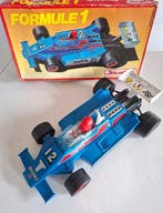 Joustra - FORMULE 1 - Wrijving - Opwindbare blikken auto -