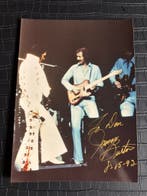 Elvis Presley - Handgesigneerde foto James Burton, Verzamelen, Ophalen of Verzenden, Zo goed als nieuw, Foto of Kaart, Gesigneerd
