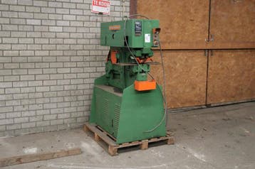 Veiling: Knip- En Ponsmachine Peddinghaus Peddimaster 28/40H, Ophalen