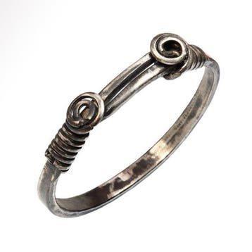 Viking periode Zilver Armband met brillenpatroon, Antiek en Kunst