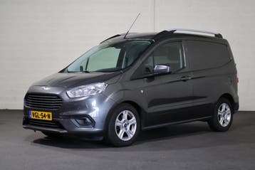 Ford Transit Courier 1.5 TDCI Limited Duratorq S&S, Stof, Gebruikt, Euro 6, Airconditioning