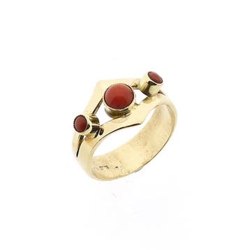 Vintage gouden ring met bloedkoraal, Gebruikt, Ophalen of Verzenden, Kleiner dan 17, Met edelsteen