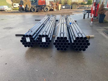 Stalen Buizen I 88,9 x 5 mm. S355 l 88,9 x 3 mm. S235