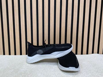 Partij sneakers zwart met witte zool – maat 41 t/m 44, Kleding | Heren, Schoenen, Ophalen, Nieuw, Sneakers of Gympen