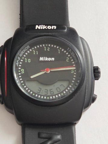 Nikon Nikkor af/ 3.5mm promotional watch Digitale camera, Audio, Tv en Foto, Fotocamera's Analoog, Nieuw