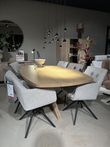 Eettafel Umara Deens ovaal 220x120cm **SHOWROOMMODEL**, Nieuw