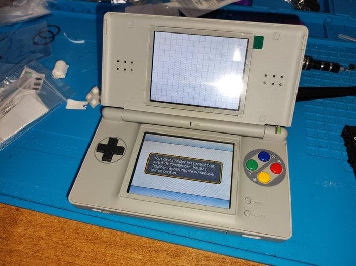 Nintendo - DS lite - Nintendo DS Lite custom style SNES -, Spelcomputers en Games, Spelcomputers | Overige Accessoires