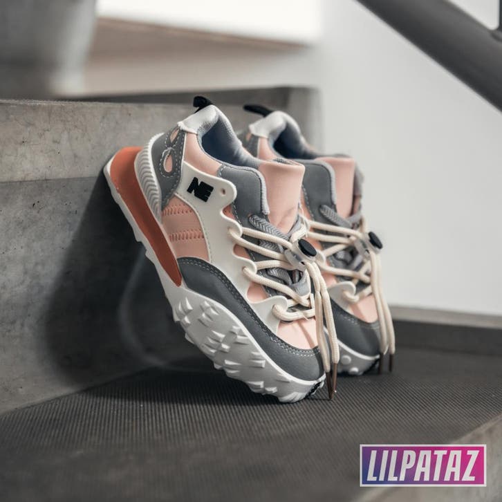 Moon Spikez Pink (maat 21-32) Kindersneakers Maat 32, Kinderen en Baby's, Kinderkleding | Schoenen en Sokken, Jongen of Meisje