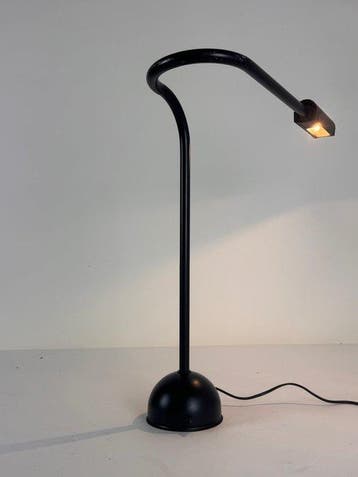 Ansems Industrial Design (AID) / Luxo - Hans Ansems -