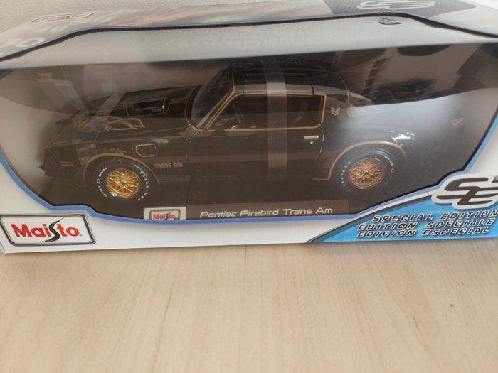 Maisto 1:18 - Model sportwagen - Pontiac Firebird Trans Am, Hobby en Vrije tijd, Modelauto's | 1:5 tot 1:12
