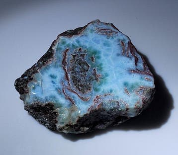Larimar van hoge kwaliteit – AAA ruw –- 66.24 g