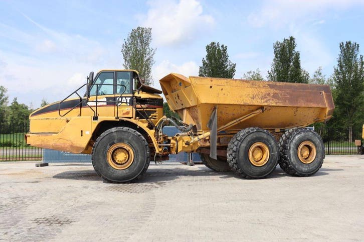 Veiling: Dumper Caterpillar 740 Diesel 33t, Zakelijke goederen, Machines en Bouw | Transport, Ophalen