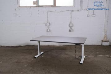 Zit-Sta Bureau Logan Wit Frame Restpartij Elektrisch, Huis en Inrichting, Bureaus, Zit-sta bureau, Gebruikt, Verzenden, Overige merken