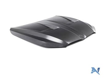 Dit betreft een BMW G90 G99 M5 Alpha - N  Carbon motorkap, Verzenden