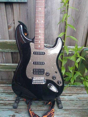 Squier - Stratocaster - - Elektrische gitaar - China - 2005, Muziek en Instrumenten, Nieuw